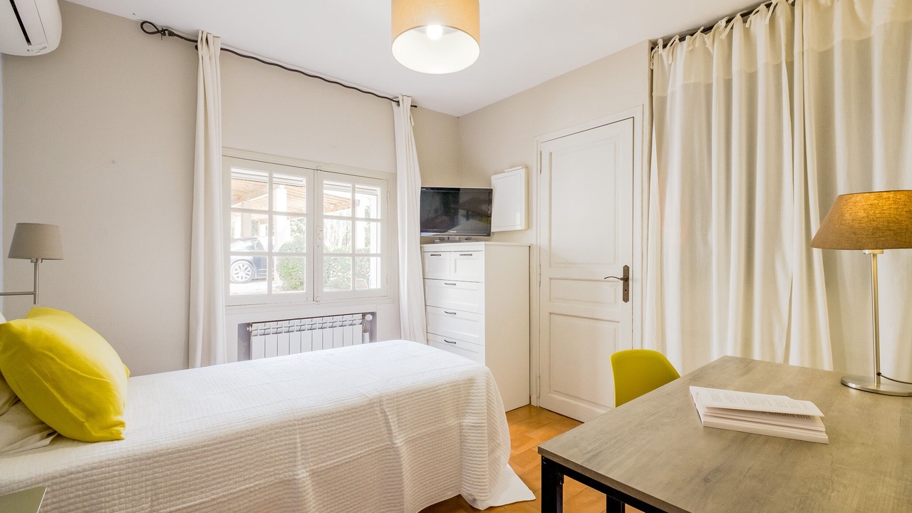 Photo of Bedroom in Le Castellet