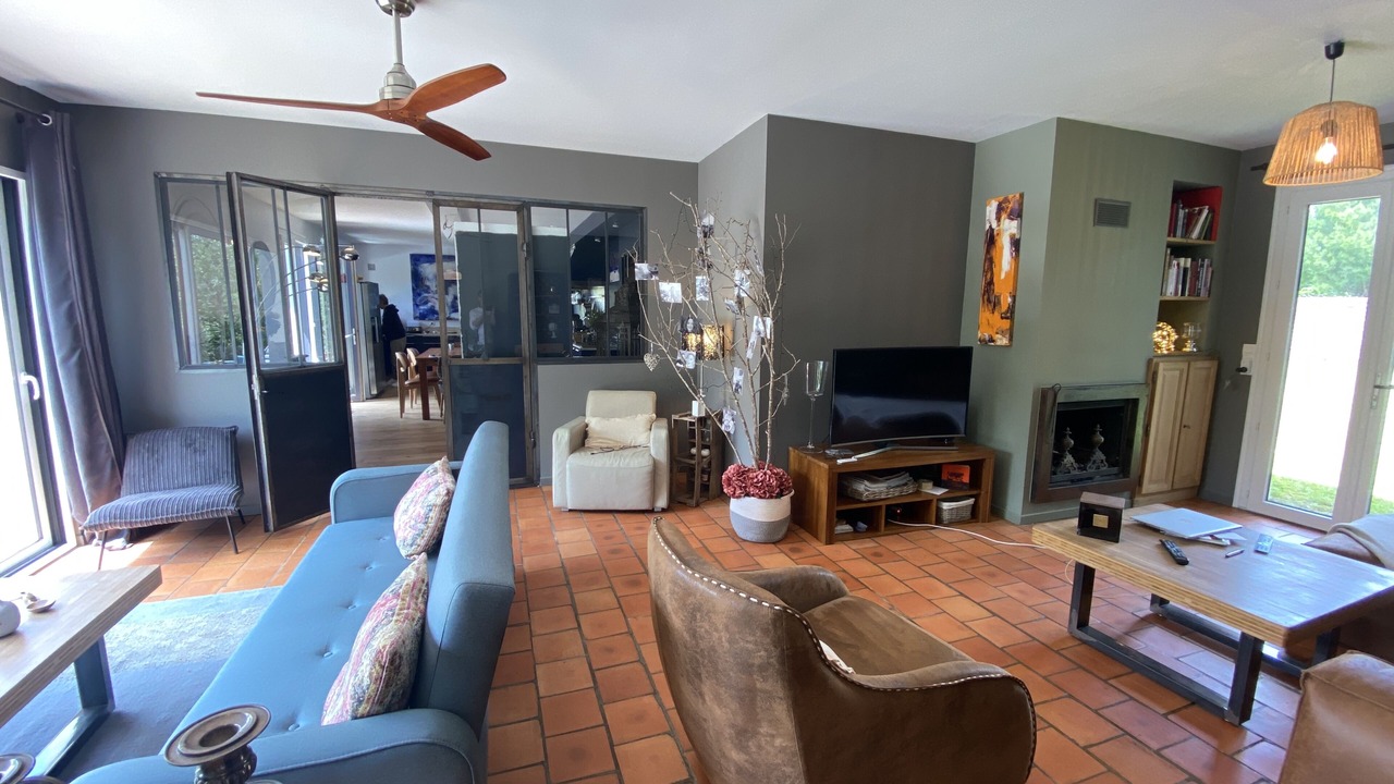 Photo of Livingroom in Boulazac-Isle-Manoire