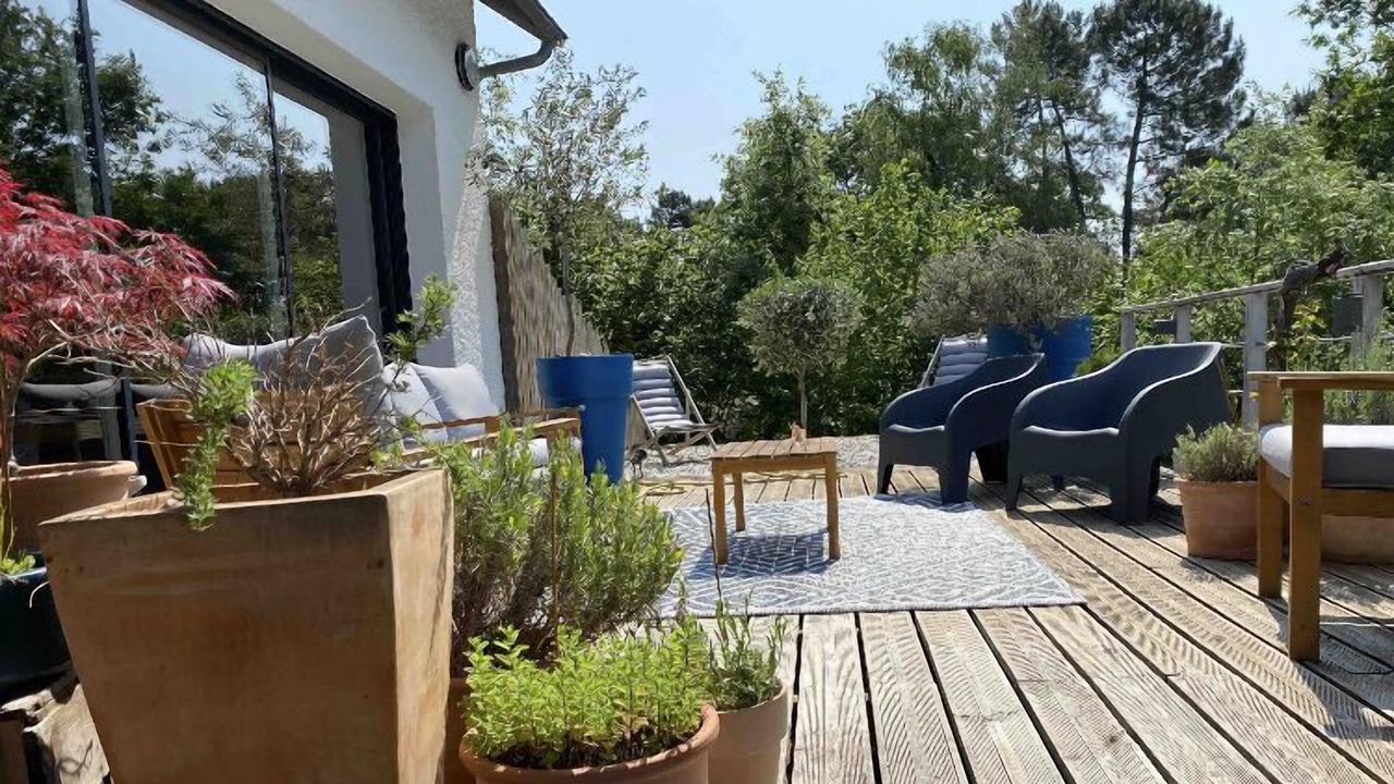 Photo of Patio Balcony in Boulazac-Isle-Manoire