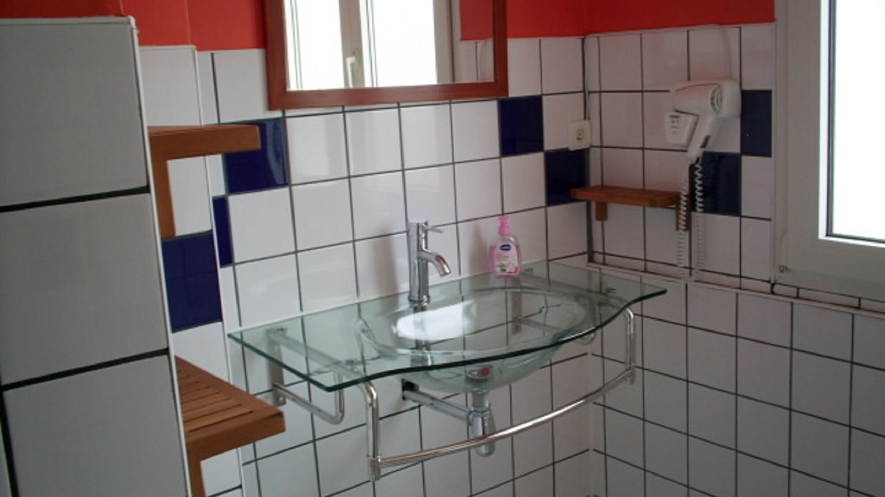 Photo of Bathroom in Laxou