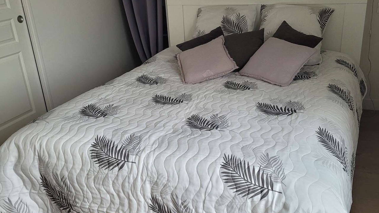Photo of Bedroom in Pleumeur-Bodou