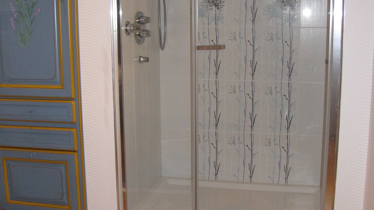 Photo of Bathroom in Remonville