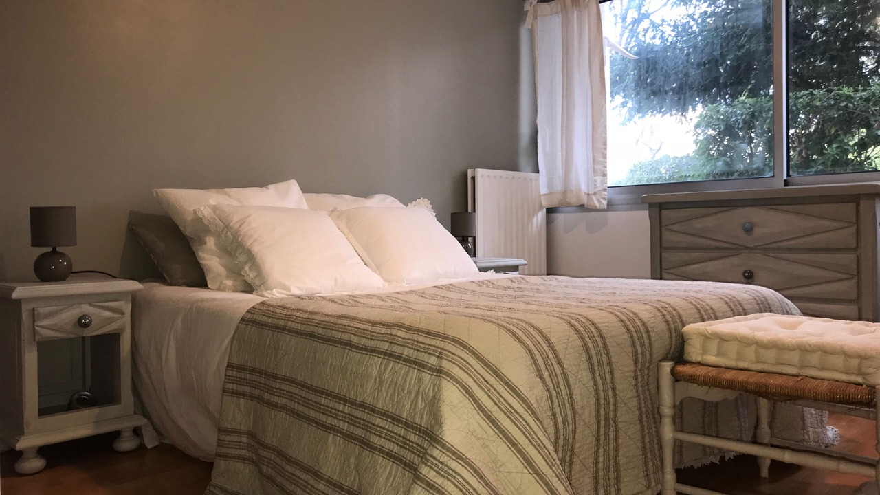 Photo of Bedroom in Nimes City Centre