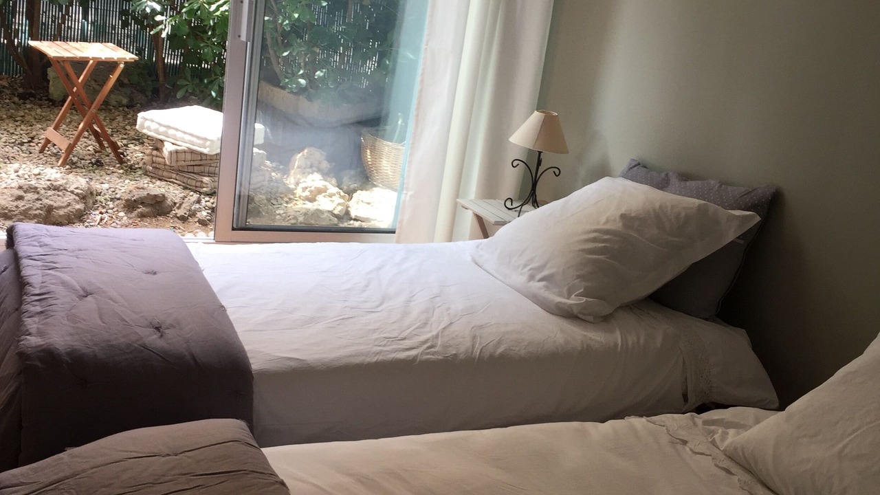 Photo of Bedroom in Nimes City Centre