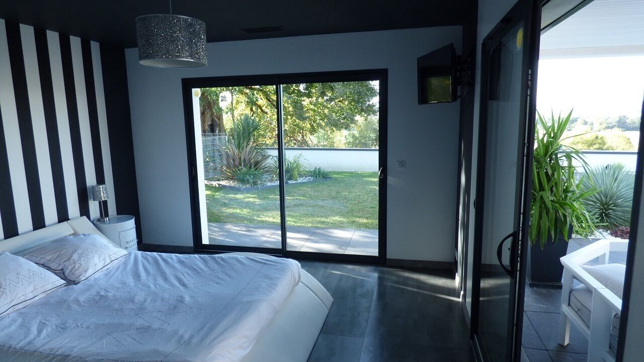 Photo of Bedroom in Poey-de-Lescar