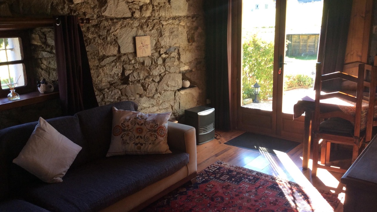 Photo of Bedroom in Campan