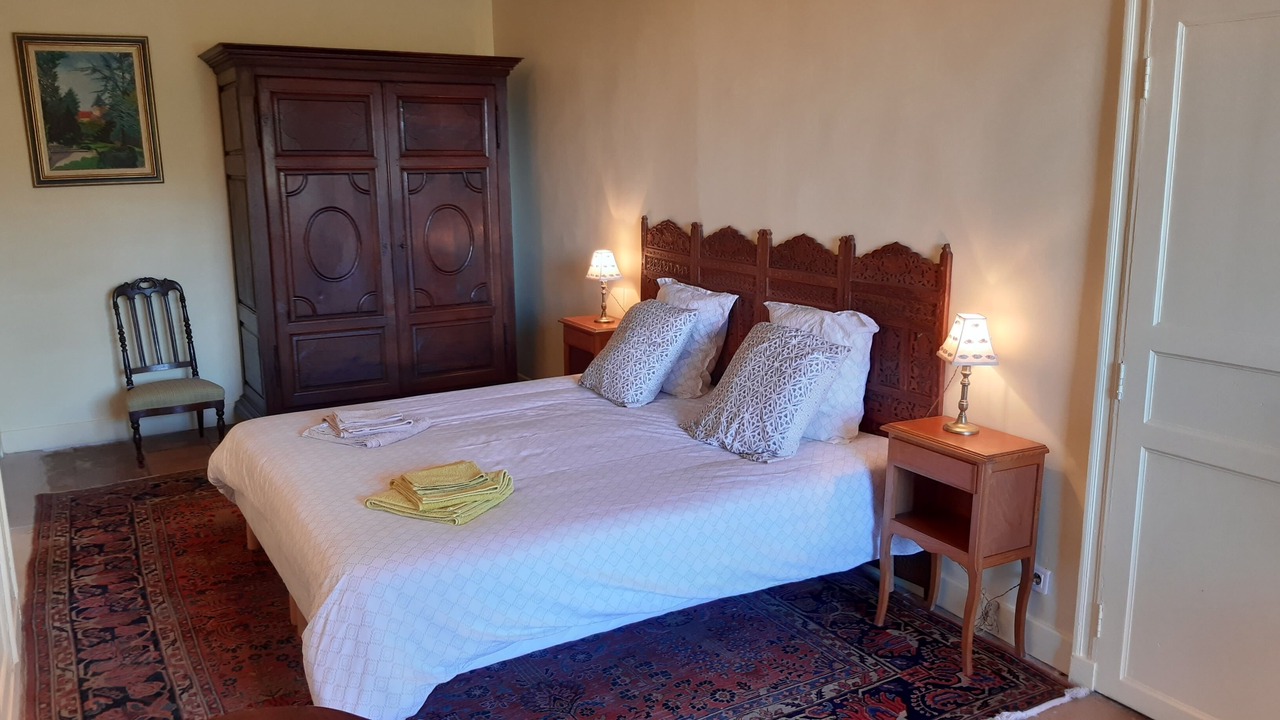 Photo of Bedroom in Genebrieres