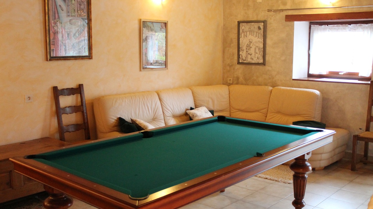 Photo of Bedroom in Mohon