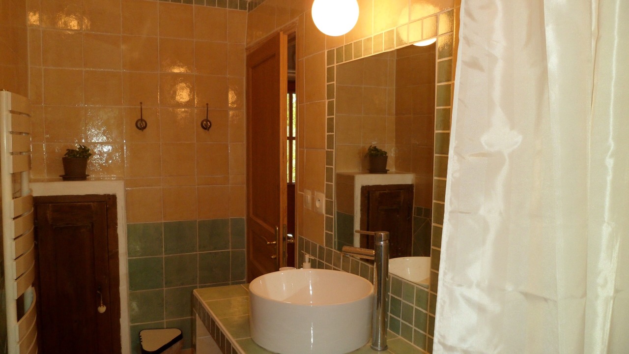 Photo of Bathroom in Brignoles