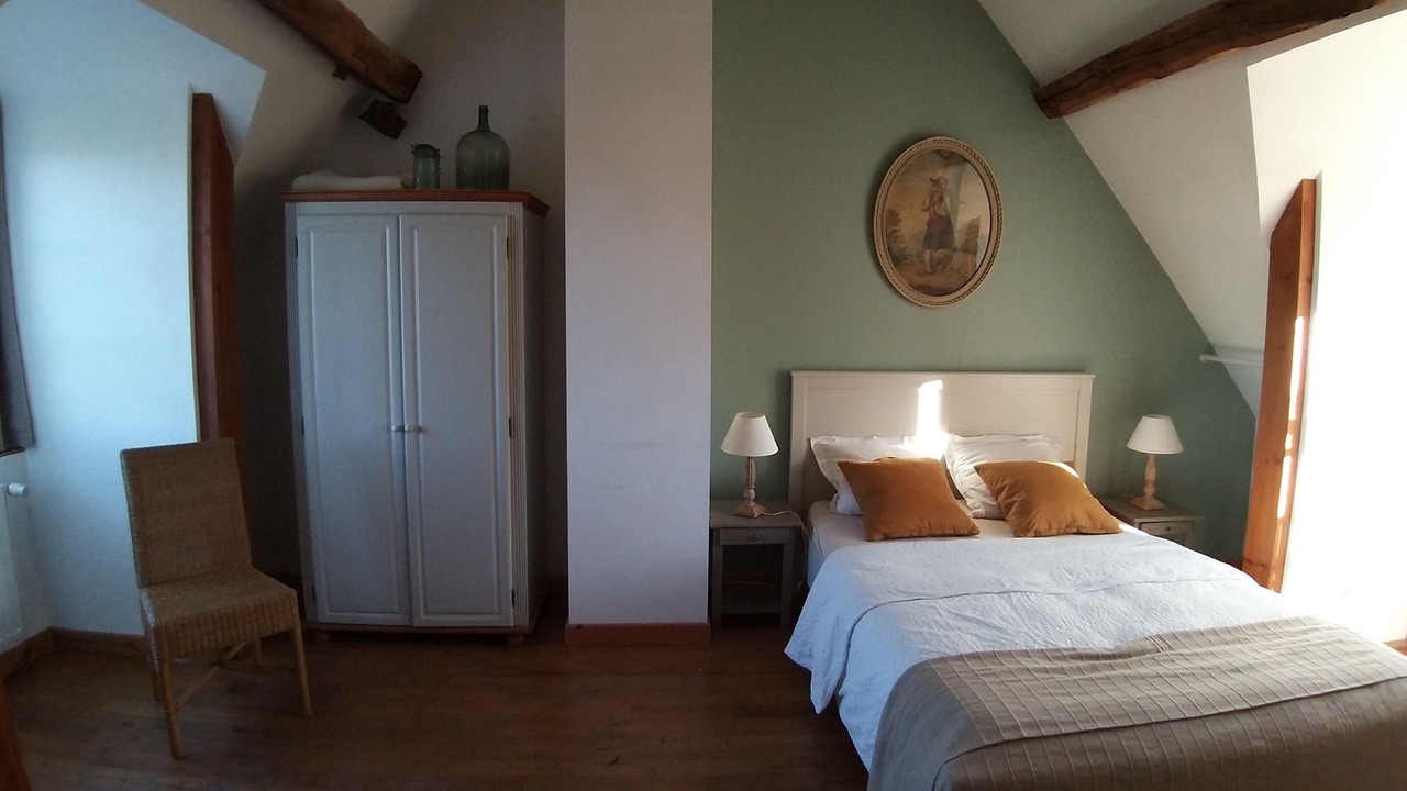 Photo of Bedroom in Laval