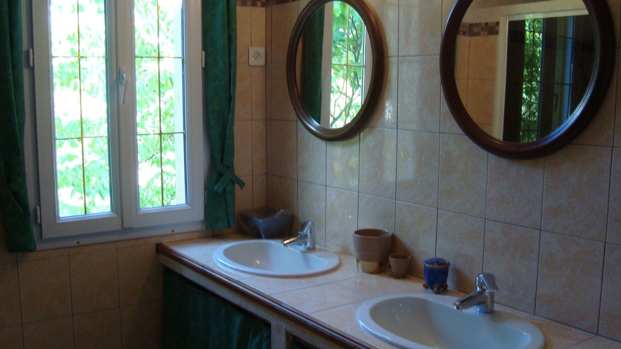 Photo of Bathroom in Mazaugues