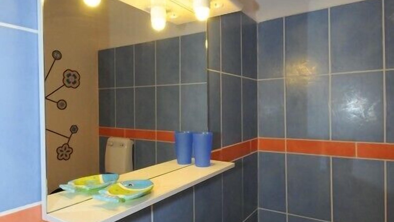 Photo of Bathroom in Machault