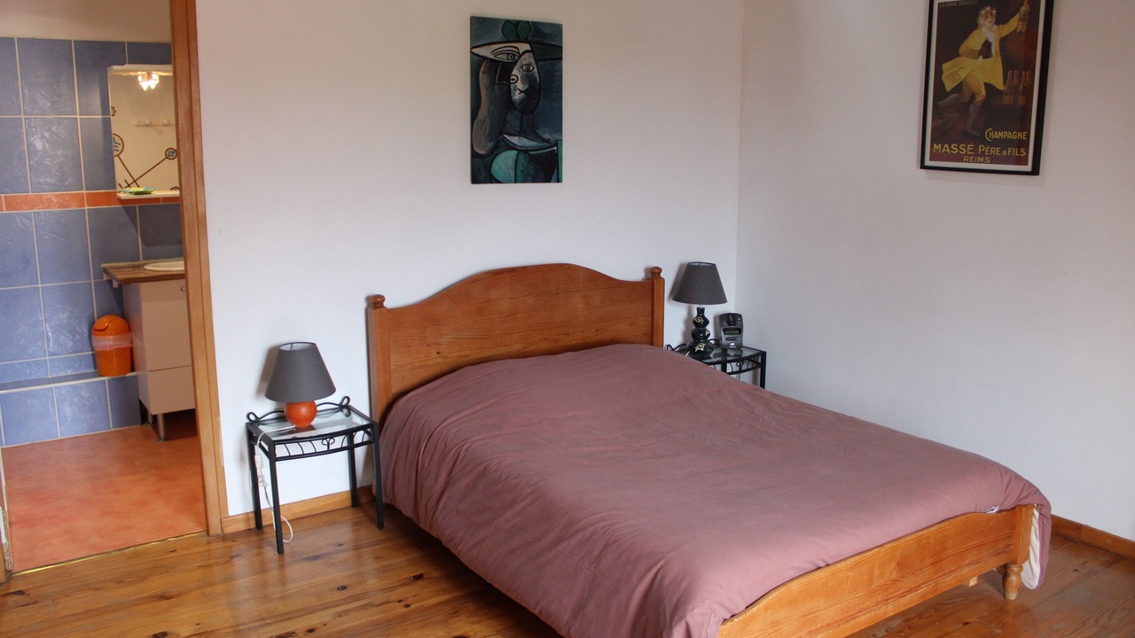 Photo of Bedroom in Machault