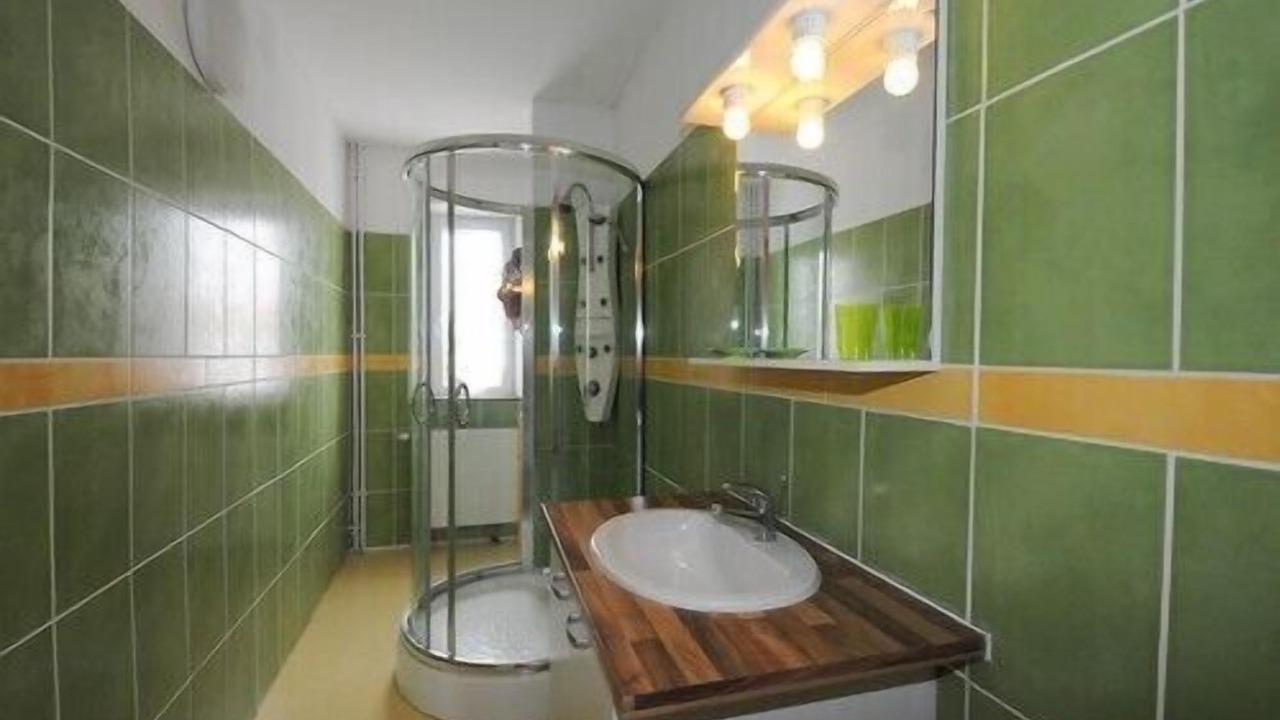 Photo of Bathroom in Machault