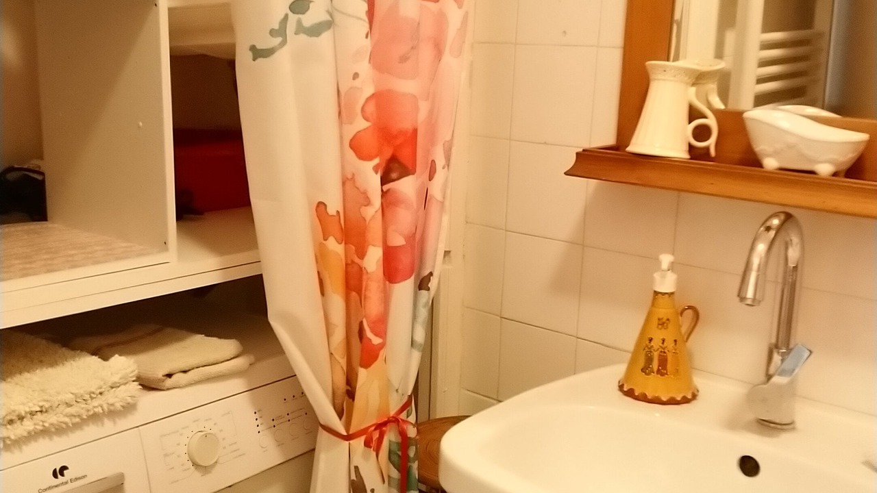 Photo of Bathroom in Rochefort-du-Gard