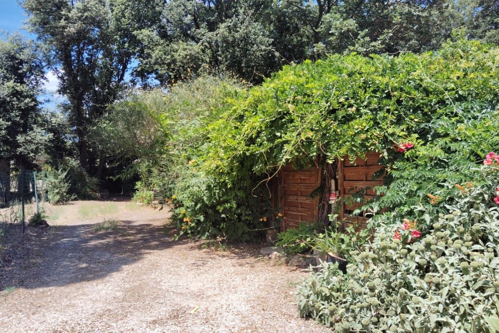Photo of Outdoor in Rochefort-du-Gard