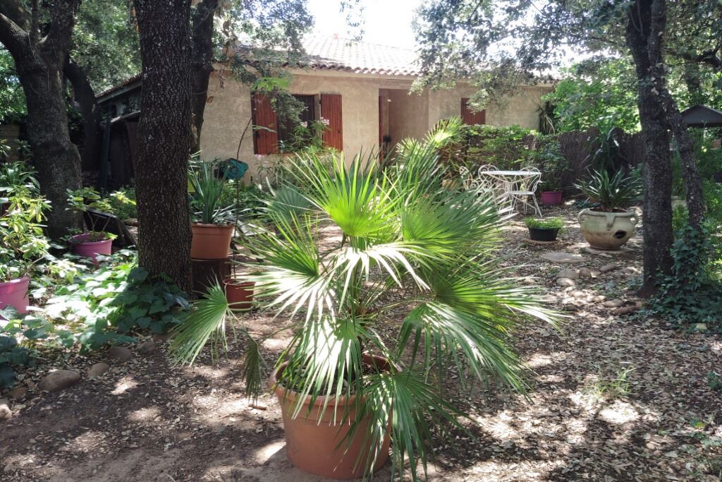 Photo of Outdoor in Rochefort-du-Gard