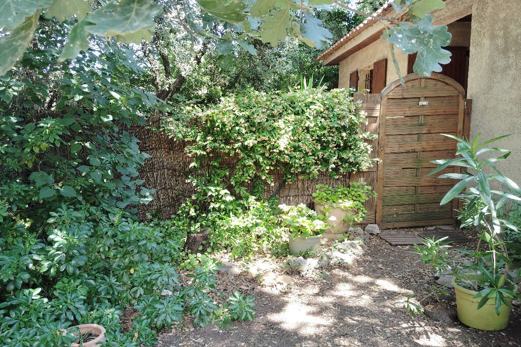 Photo of Outdoor in Rochefort-du-Gard