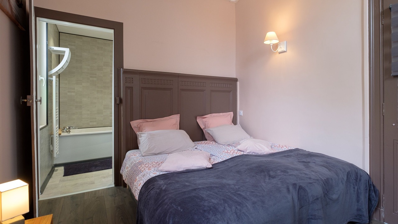 Photo of Bedroom in Loisy-sur-Marne
