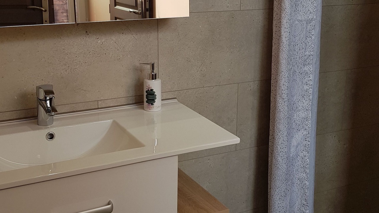 Photo of Bathroom in Loisy-sur-Marne