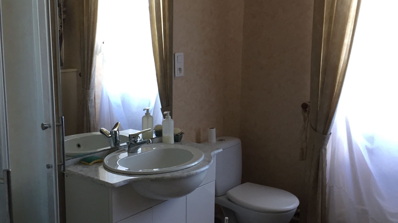 Photo of Bathroom in Betracq