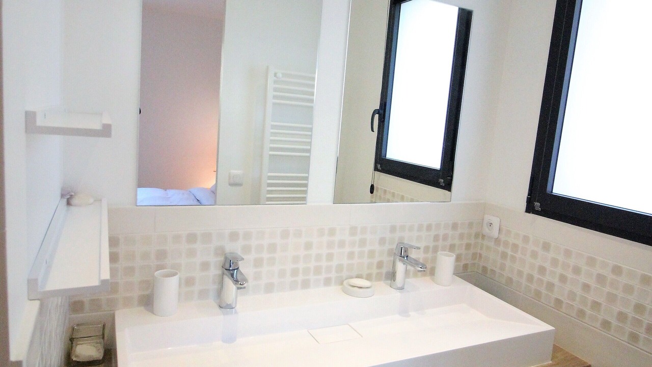 Photo of Bathroom in Bandol