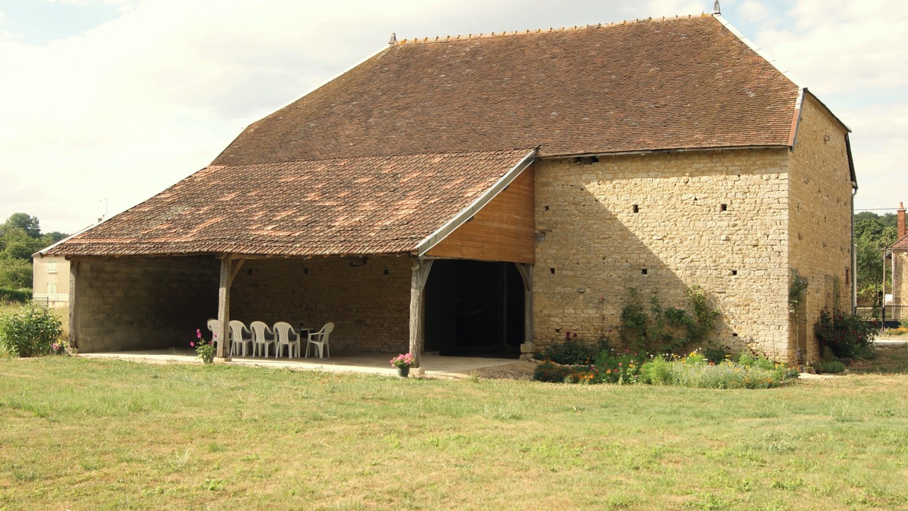 Photo of Outdoor in Thieffrain