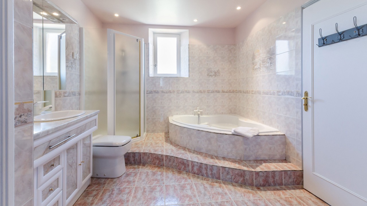 Photo of Bathroom in Thieffrain