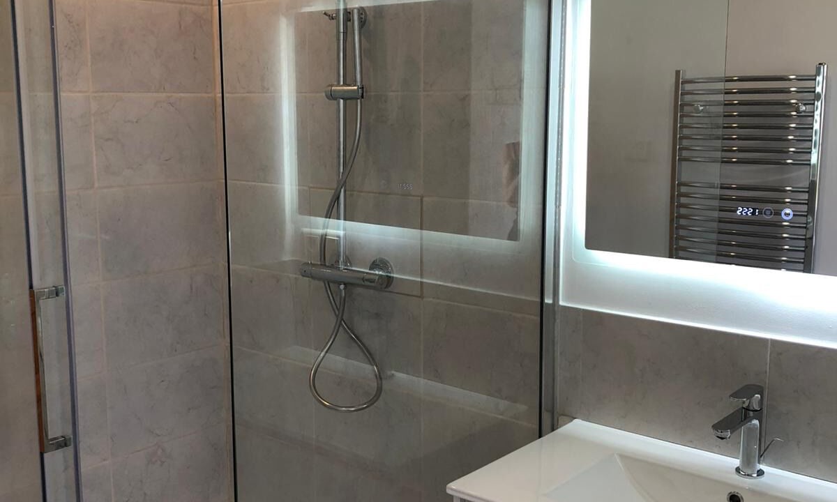 Photo of Bathroom in Thieffrain
