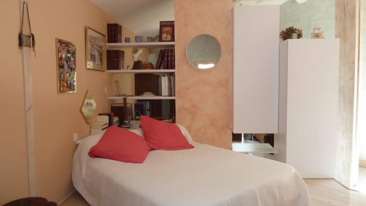 Photo of Bedroom in Quartier des Espesses