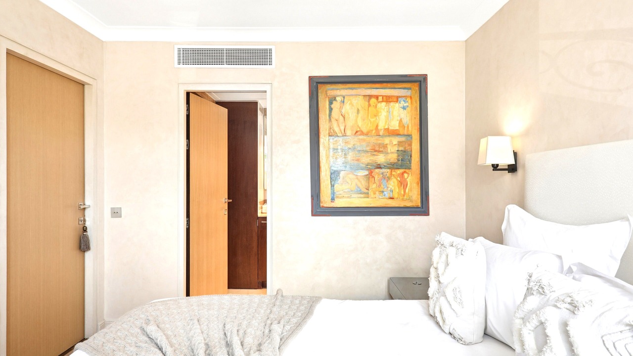 Photo of Bedroom in Saint-Tropez City Centre