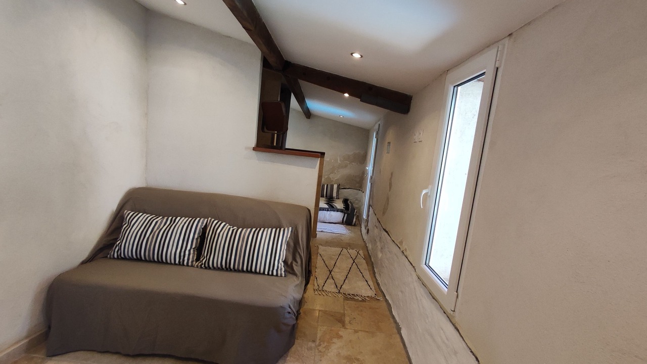 Photo of Livingroom in Cuers