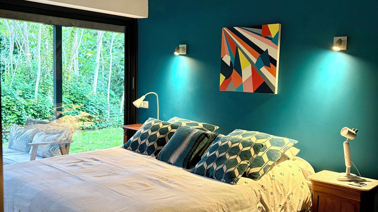 Photo of Bedroom in Cuers