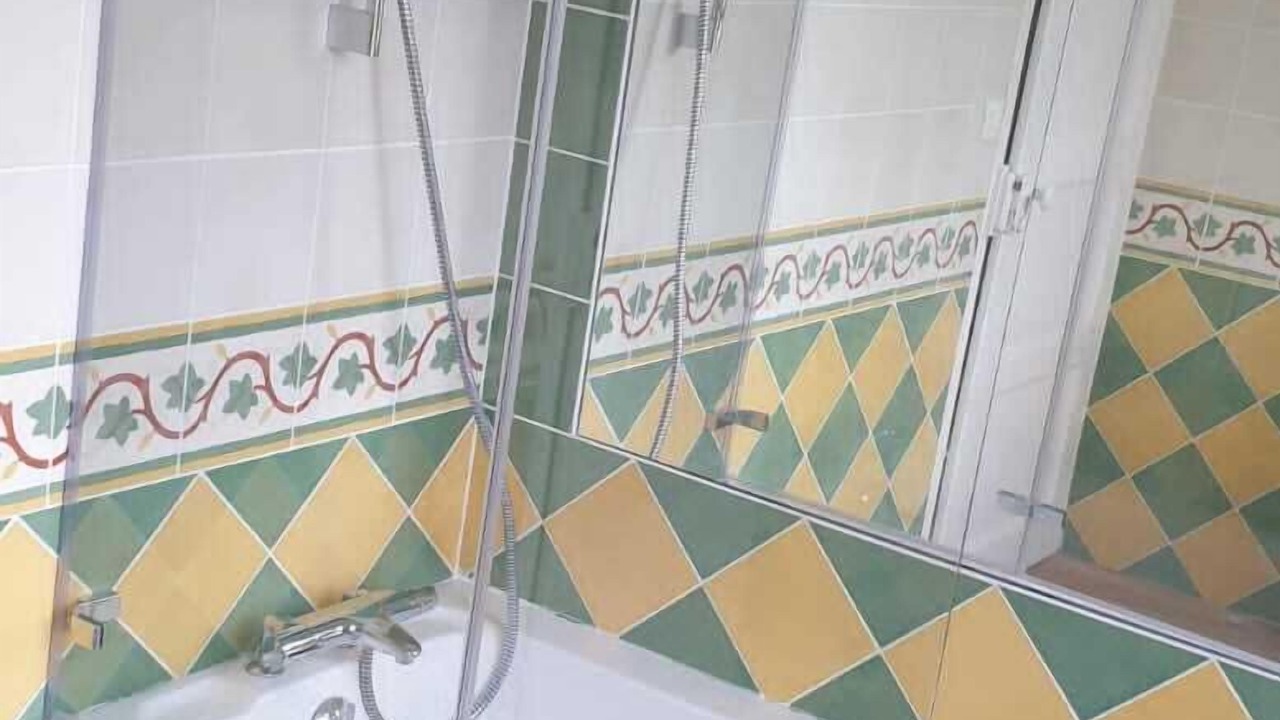 Photo of Bathroom in Saint-Jorioz