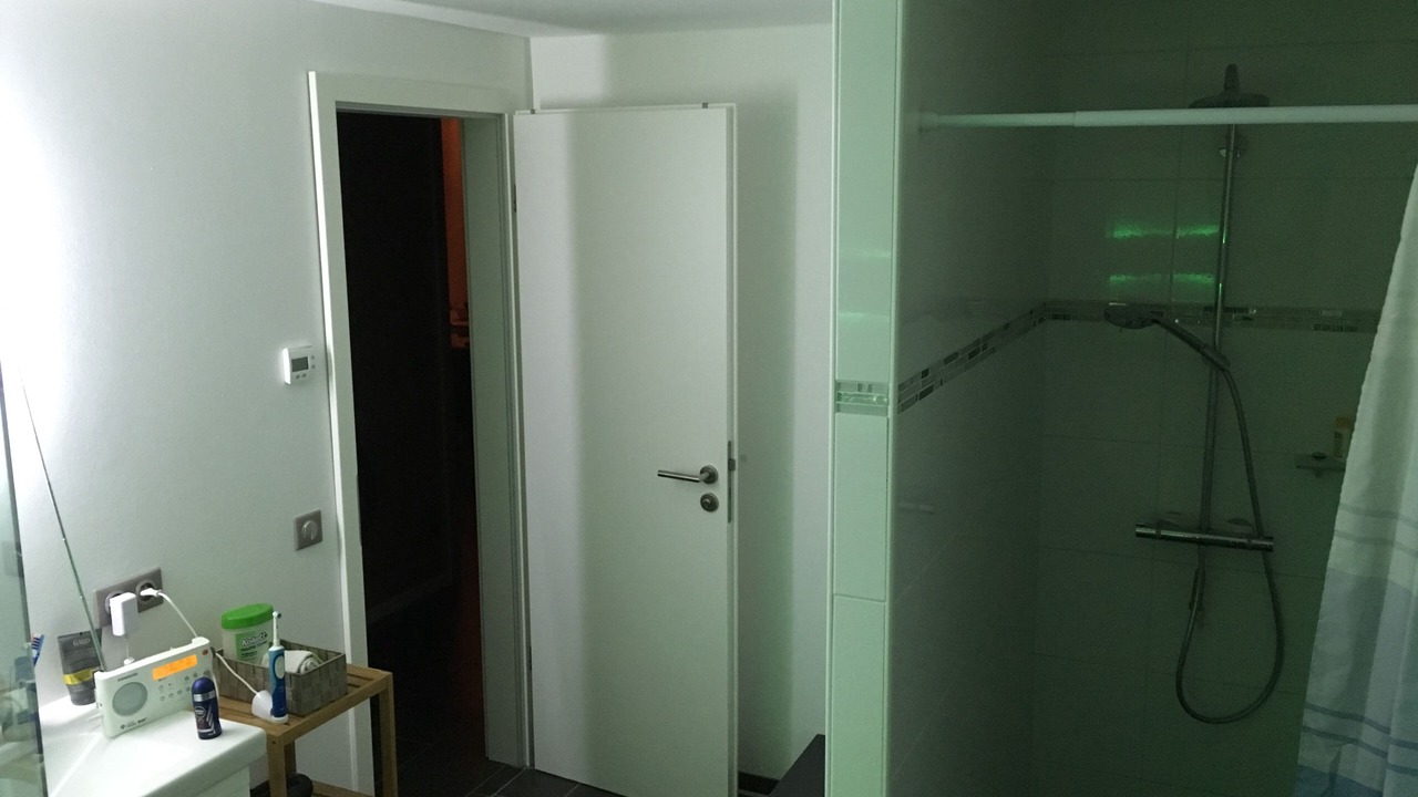 Photo of Bathroom in Langatte