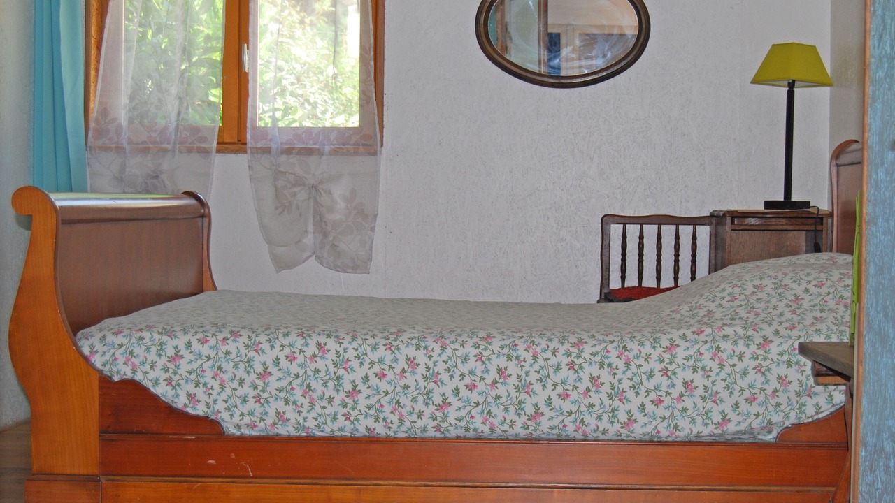 Photo of Bedroom in Droyes