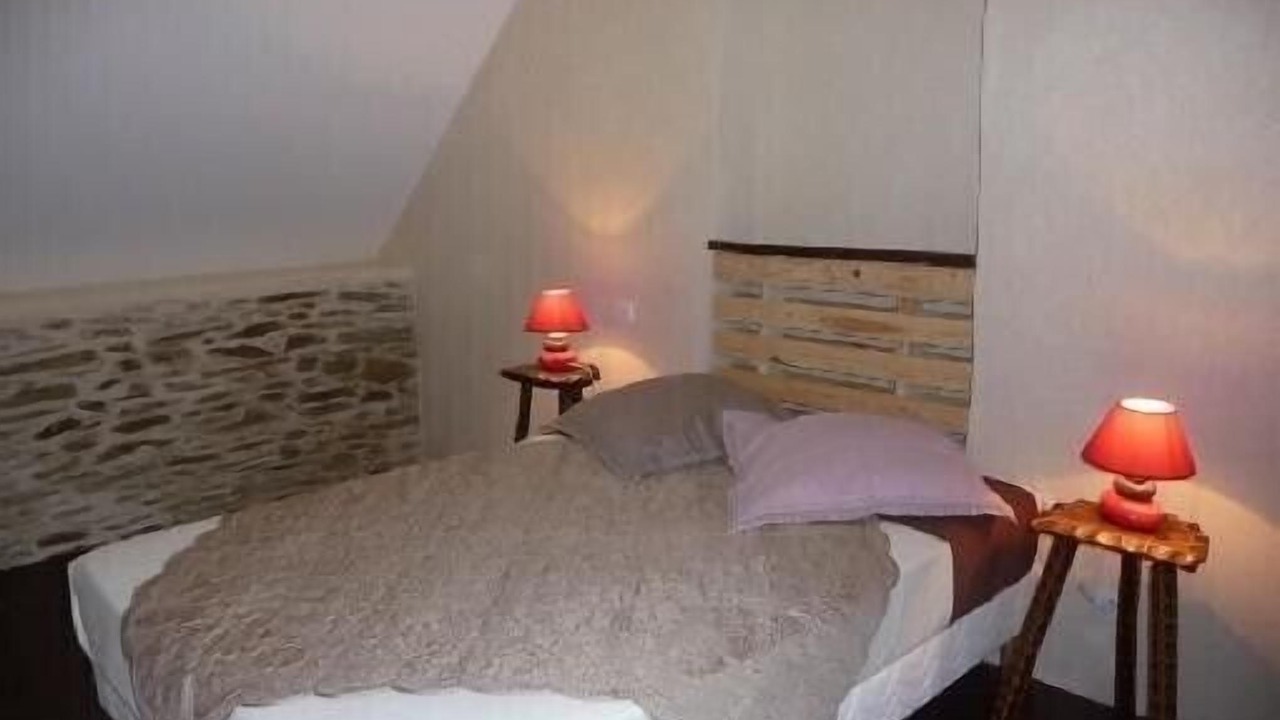 Photo of Bedroom in Saint-Thelo