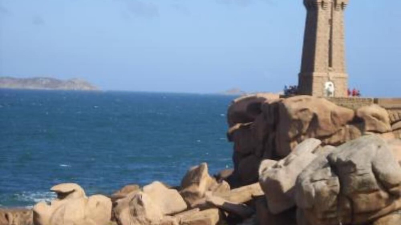 Photo of Others in Trelevern
