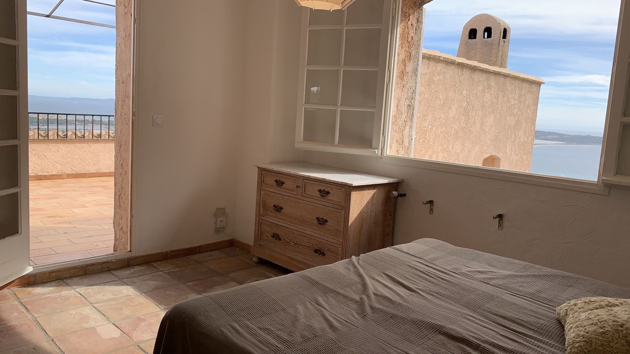Photo of Bedroom in Hyeres