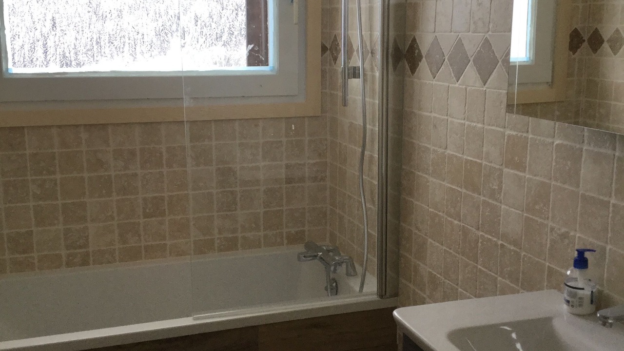Photo of Bathroom in Cordon