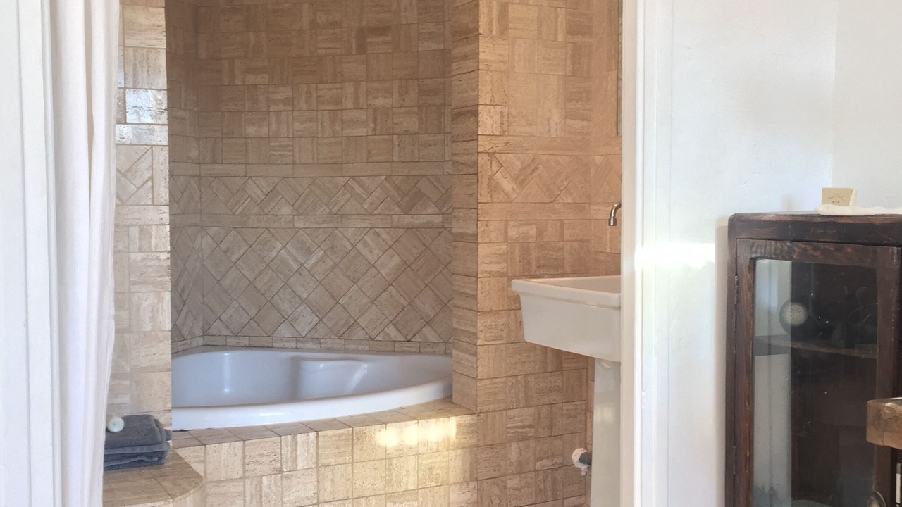 Photo of Bathroom in Saint-Roch
