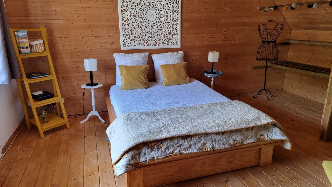 Photo of Bedroom in Cite