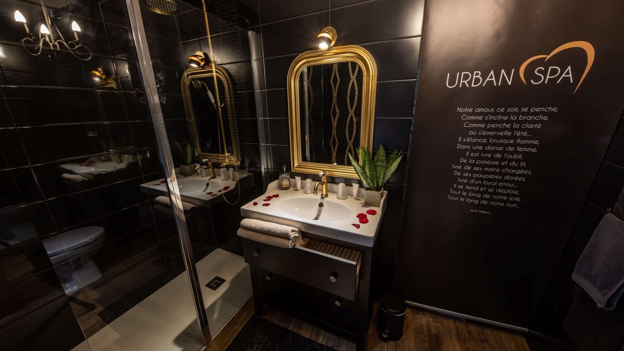 Photo of Bathroom in Old Town