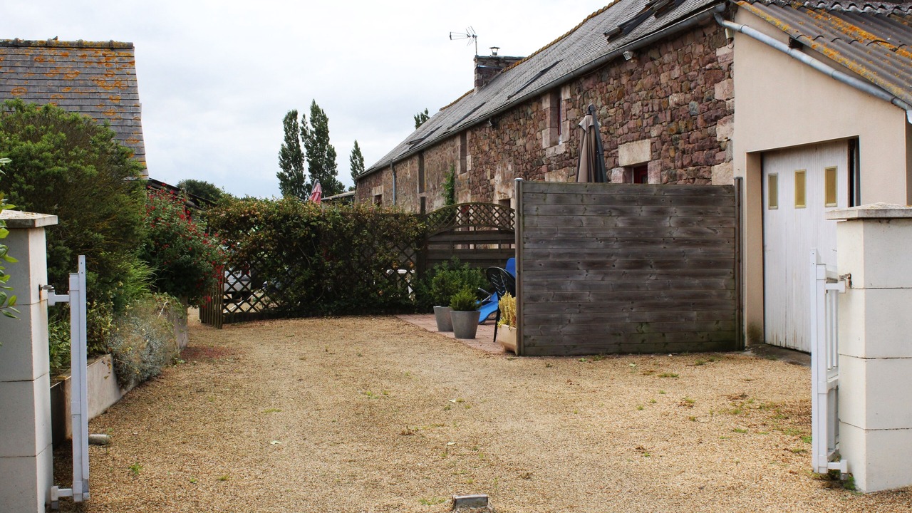 Photo of Outdoor in Frehel
