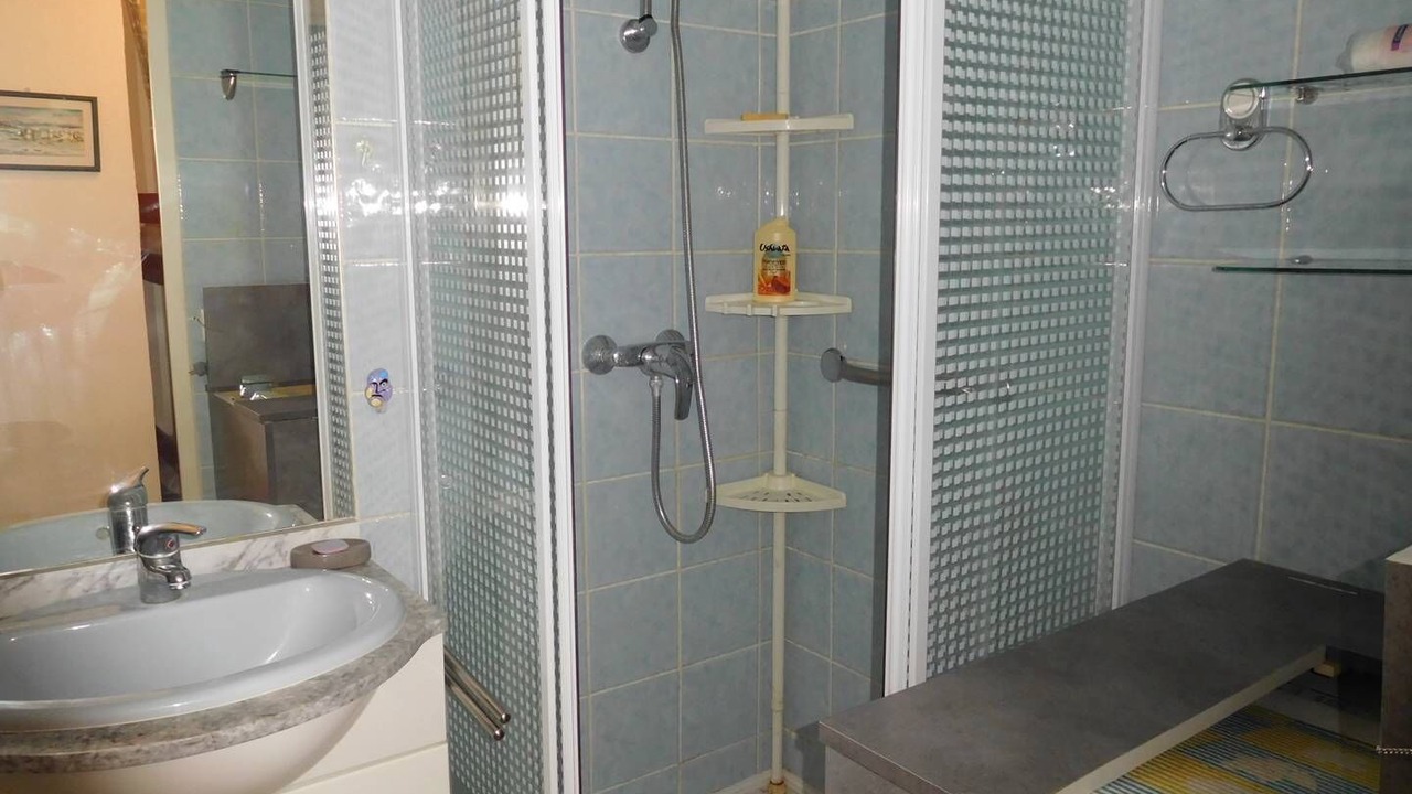 Photo of Bathroom in La Faviere