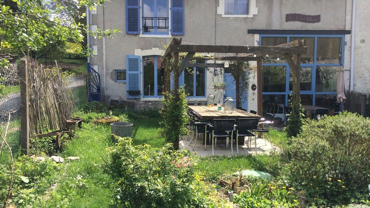 Photo of Outdoor in Lamorville