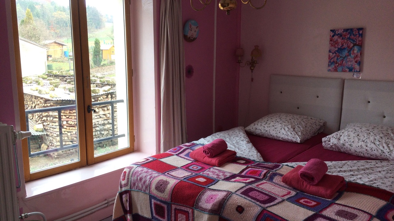 Photo of Bedroom in Lamorville