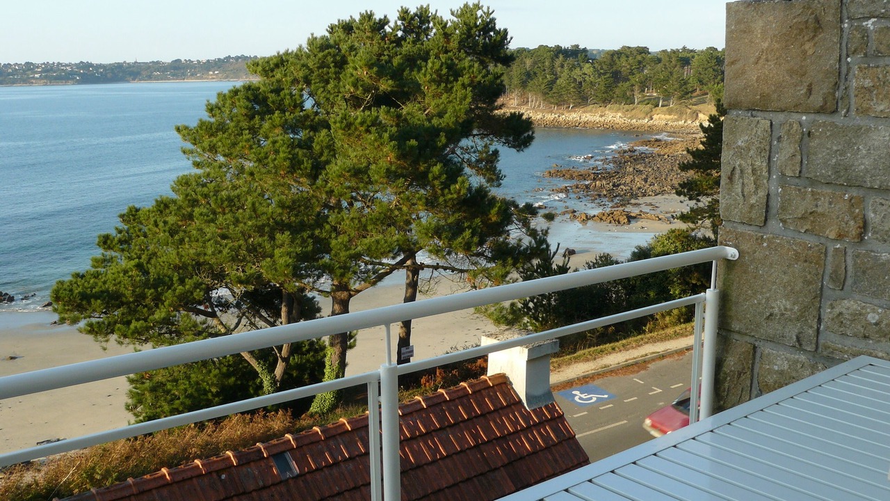 Photo of Outdoor in Tredrez-Locquemeau