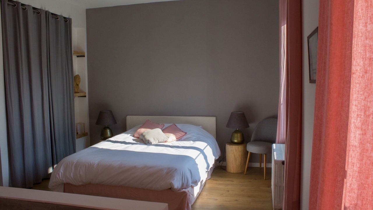 Photo of Bedroom in Dol-de-Bretagne