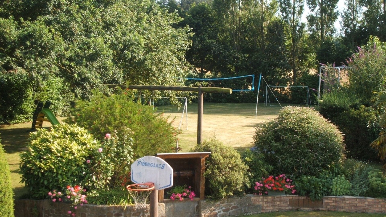 Photo of Others in Saint-Denoual